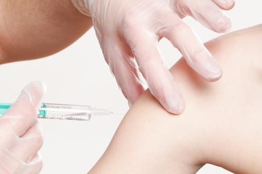 Basisvaccinatieschema aanbevolen door de Hoge Gezondheidsraad